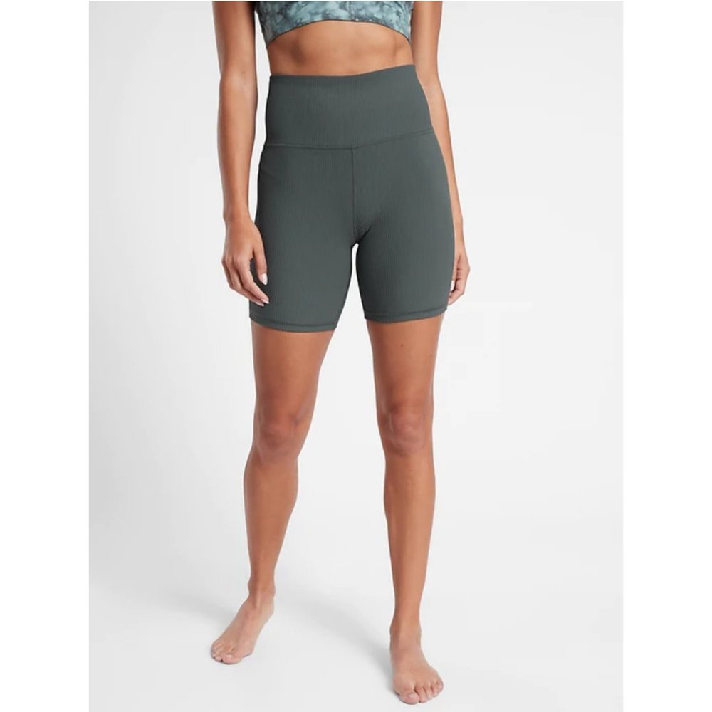 Athleta Elation Rib 7" Biker Short Sz XSmall